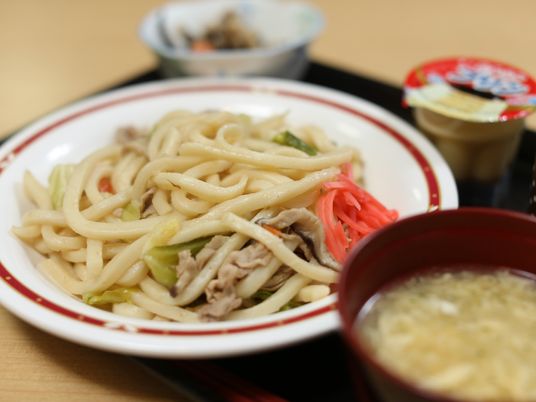 栄養バランス考えた食事