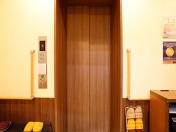 エレベーター前のスペース