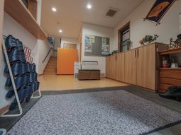 落ち着いたエントランス
