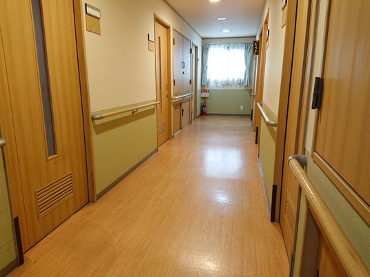 清潔感のある廊下
