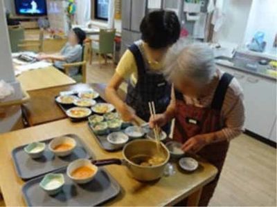 介助と調理作業