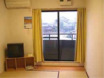 和風の落ち着いた居室