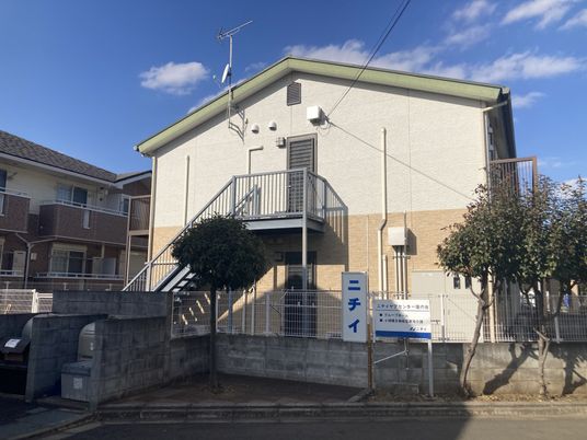 施設の外観