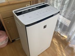 静かな空間の機器