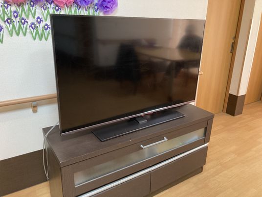 薄型テレビのある室内