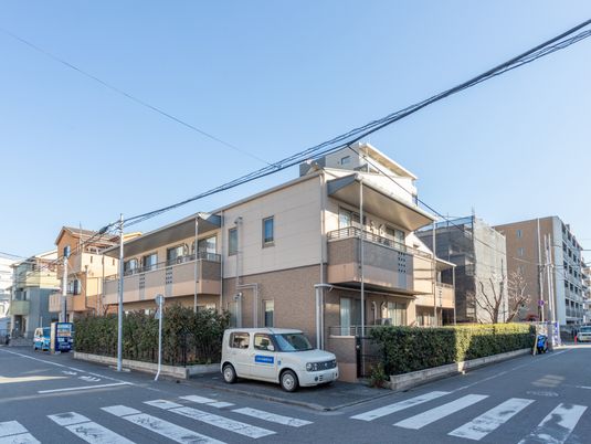 穏やかな佇まいの外観