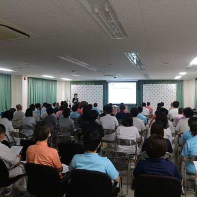 多目的室での集会