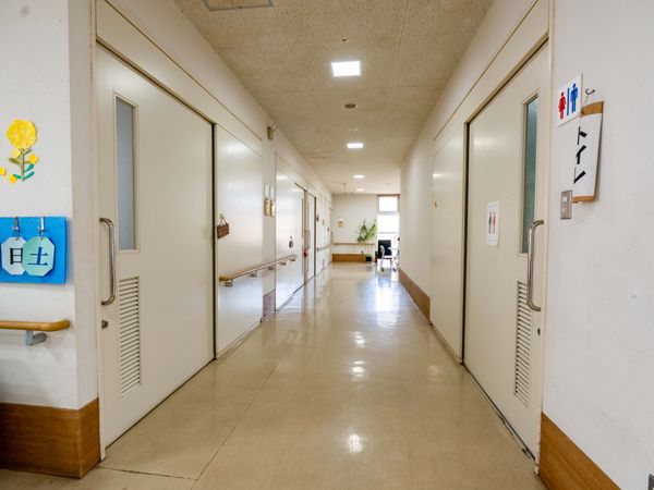 明るい廊下