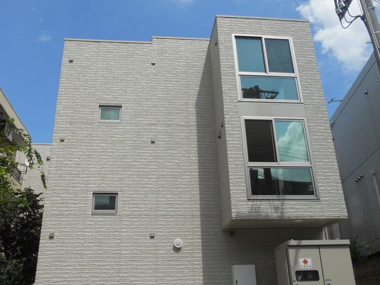 清潔感のある建物外観