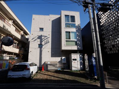 都心の施設の外観