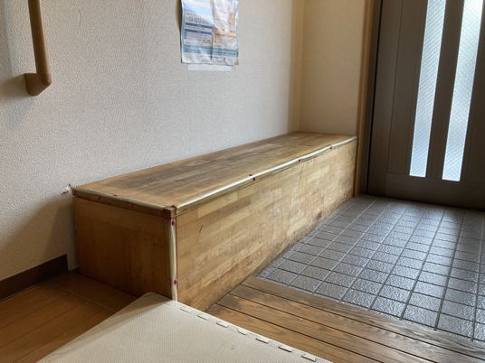 温かみのある玄関