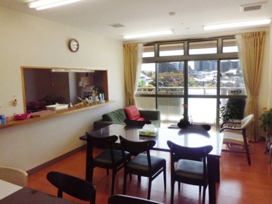 明るい共用スペース