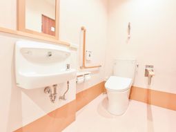 清潔なトイレスペース