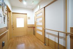 清潔な廊下の様子