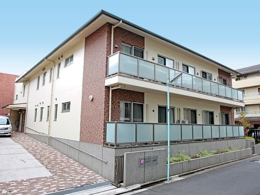 清潔感ある施設外観