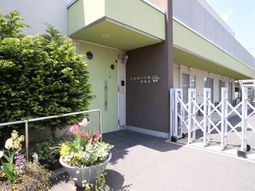 緑あふれるエントランス