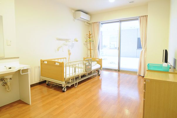 自然光が差し込む居室