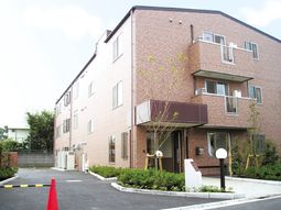 清潔な外観の建物
