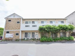 清潔感のある建物の外観