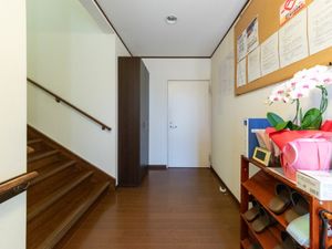階段脇の廊下  
