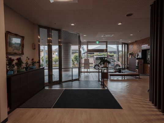 広々としたエントランス