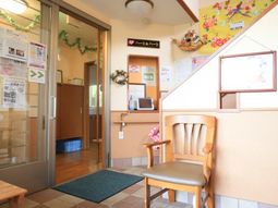 入り口と受付の風景