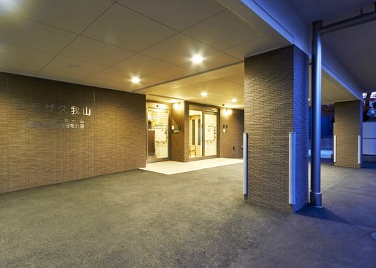 広いエントランス
