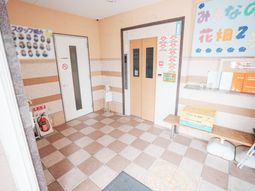 明るいエントランス