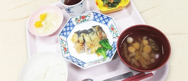 心が満たされる料理 料理   彩り豊かな食事は、心も体も満足できる美味しさです。栄養バランスも考えられています。
