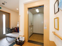 エレベーターの出入り口