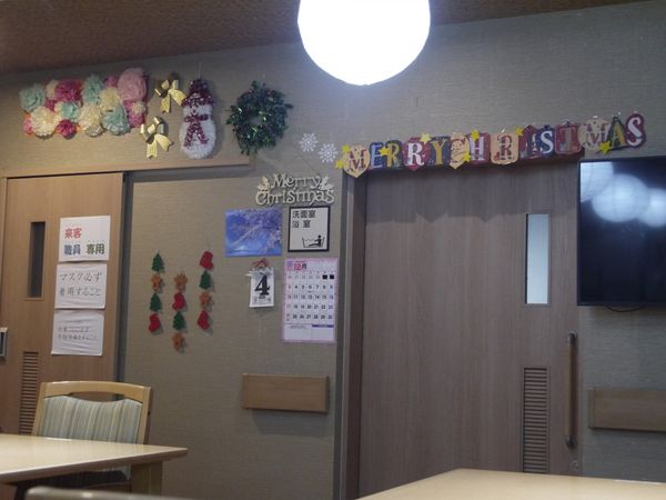 装飾が施された食堂