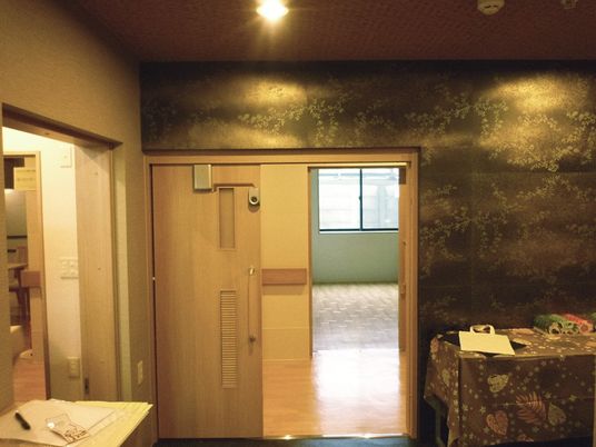 廊下の出入口  
