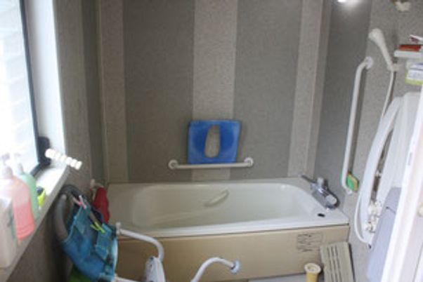 介護用バリアフリー浴室