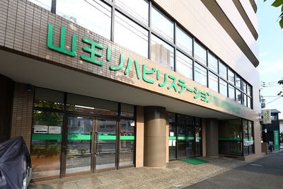 建物入り口
