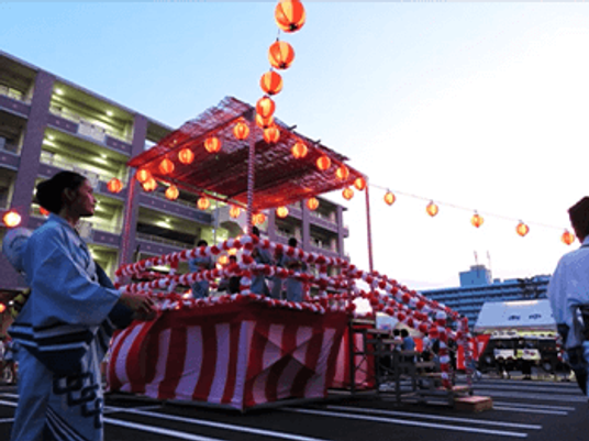 祭りの風景