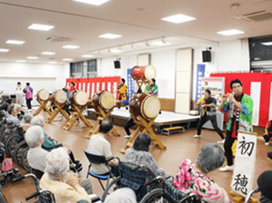 賑やかなイベントの様子