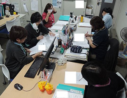 スタッフ作業の様子