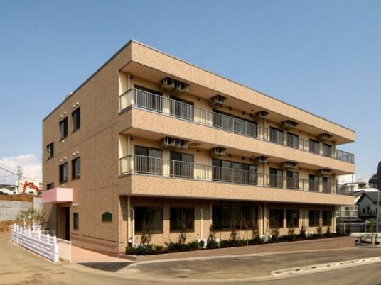 清潔感のある建物外観