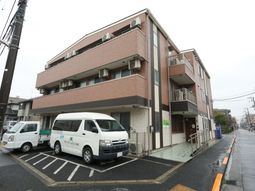 多階層建物の外観