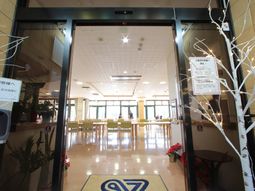 明るいダイニングルーム