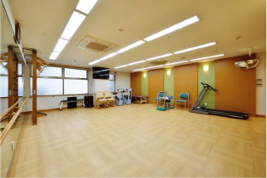 室内の機能訓練室