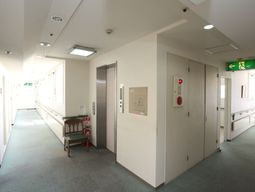 清潔感のある廊下