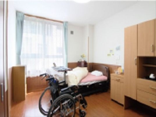 居室内車椅子付き