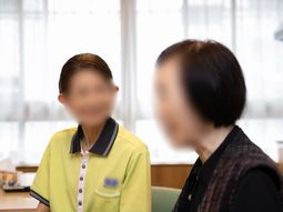 スタッフと利用者の会話