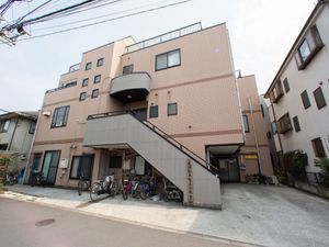 外壁がベージュの建物