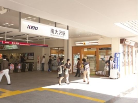 駅前広場の様子