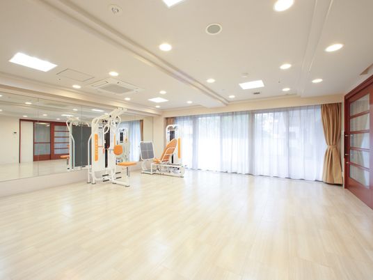 広々とした機能訓練室
