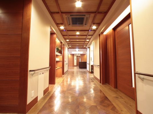 温かみのある廊下