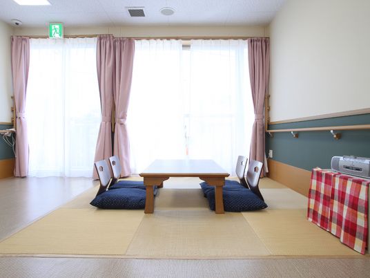 和風の明るい多目的室