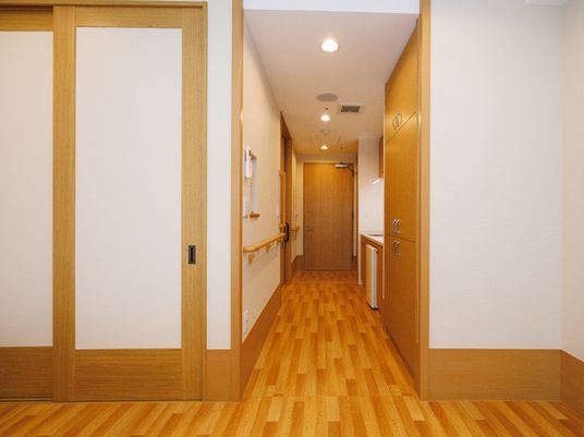 清潔な廊下の一角